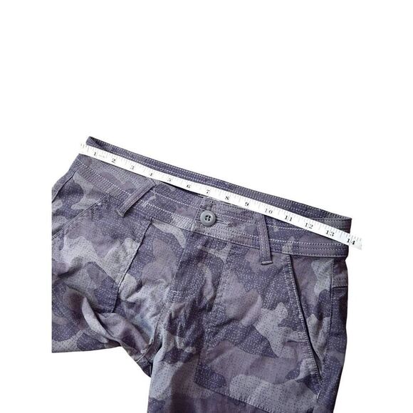 prAna womens shorts Camouflage Gray size 0 (27x6.5) mid-rise Nylon - Picture 4 of 8